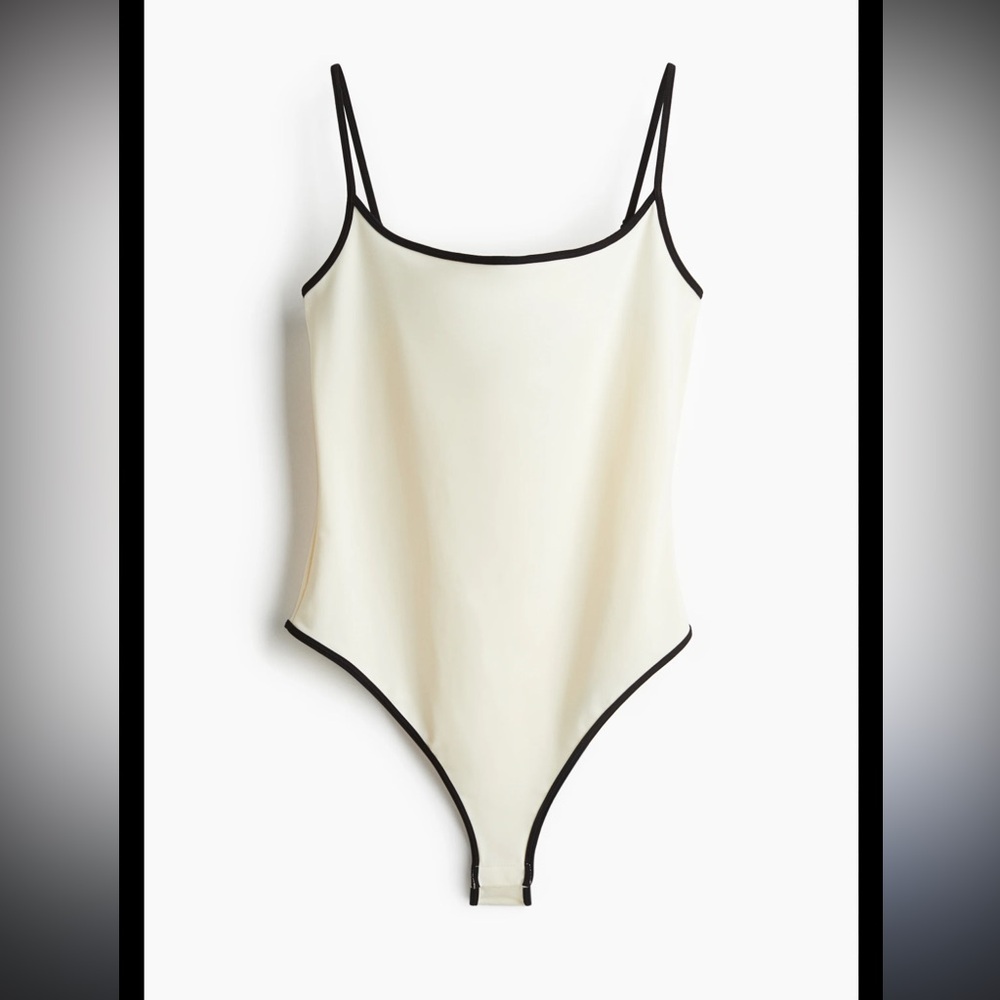 EUC H&M STRAPPY BODY one piece size Large